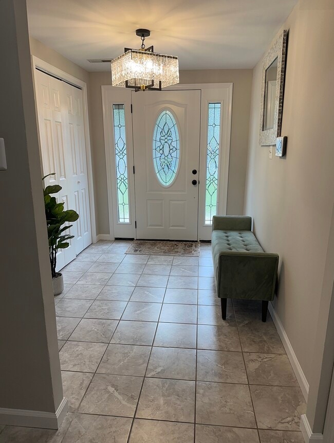 Foto del edificio - 1306 Shady Glen Dr