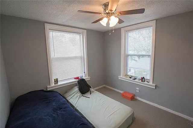 Foto del edificio - 2119 N 7th St Trfy