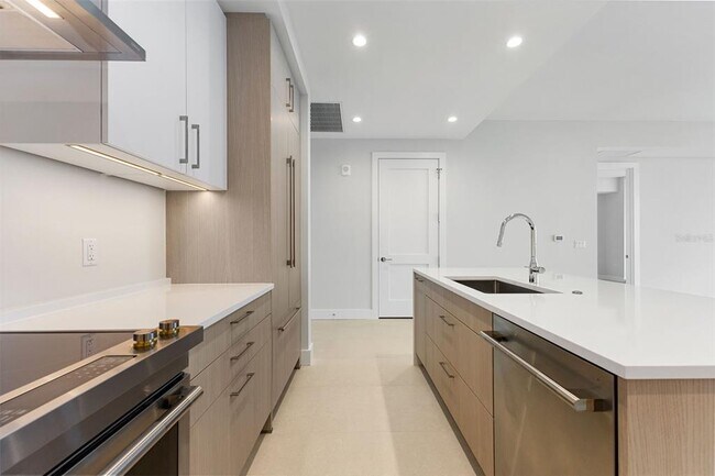 Foto del edificio - 275 1st Ave S