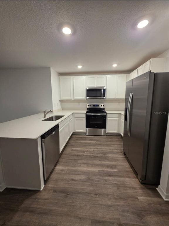 Foto del edificio - 3364 Pine Lily Ave