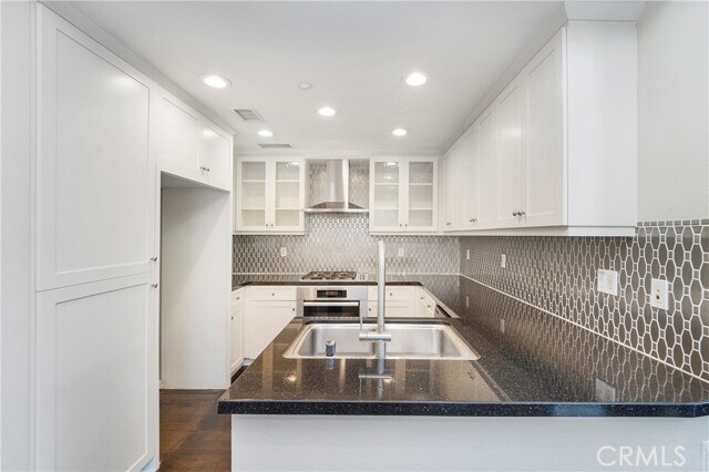 Building Photo - 15 Brownstone Way