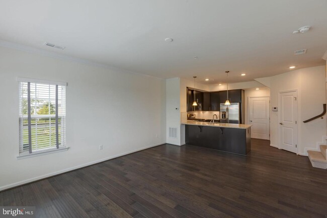 Building Photo - 13750 Atlantis St