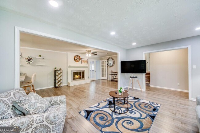 Foto del edificio - 6903 Doncaster Rd