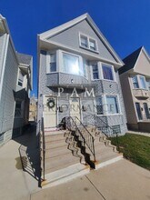 Building Photo - 2136 W Michigan St
