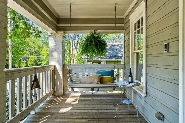 Foto del edificio - 2220 Newnan St