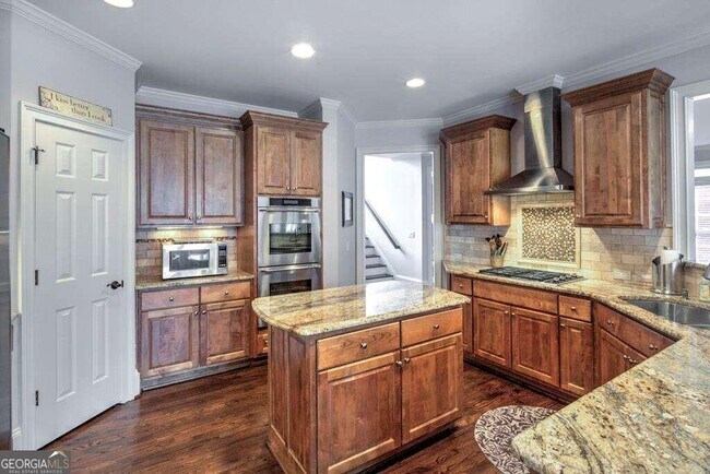 Foto del edificio - 2745 Lenox Rd NE