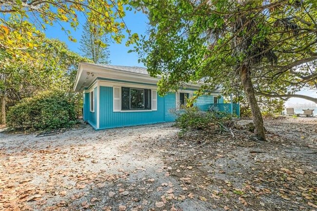 Foto del edificio - 3999 Casey Key Rd