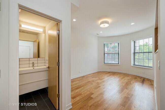 Foto del edificio - 4507 S Calumet Ave