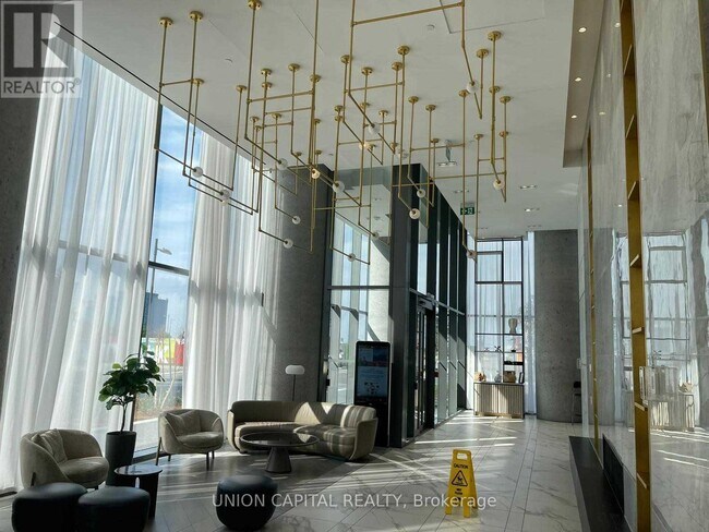 Photo du bâtiment - 5 Buttermill Ave.