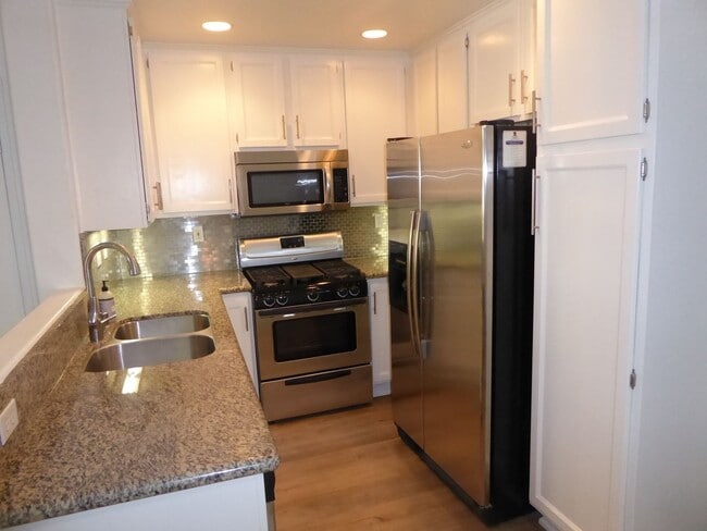Foto del edificio - Palisades 3 Bedroom for Rent in Stevenson Ranch!
