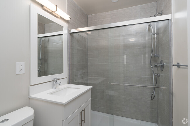 1BR, 1BA - 665SF Bathroom - Westfield Apartments