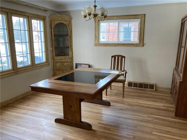 Foto del edificio - 3566 Bainbridge Rd