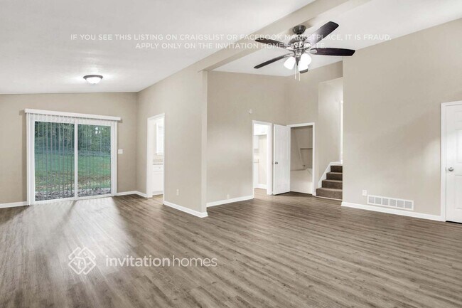 Foto del edificio - 6451 Courtney Dr