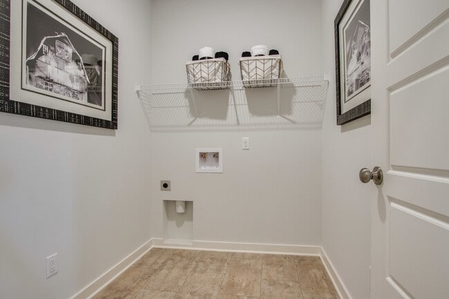 Building Photo - 417 Wind Dance Dr