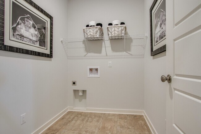 Foto del edificio - 417 Wind Dance Dr