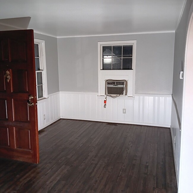 Foto del edificio - Remodeled 2 bed 1 bath home