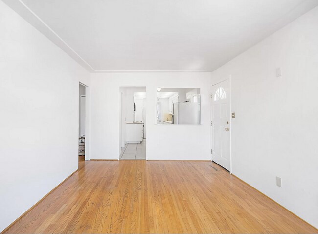 Foto del edificio - 512-514 W Juniper Street