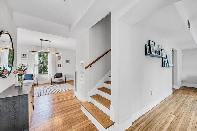 Building Photo - 1951 SW 23rd St