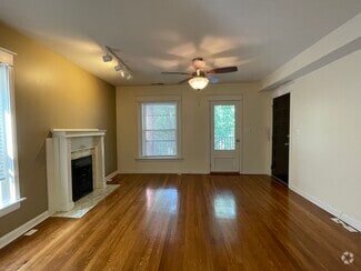 Building Photo - 2531 Cherry St