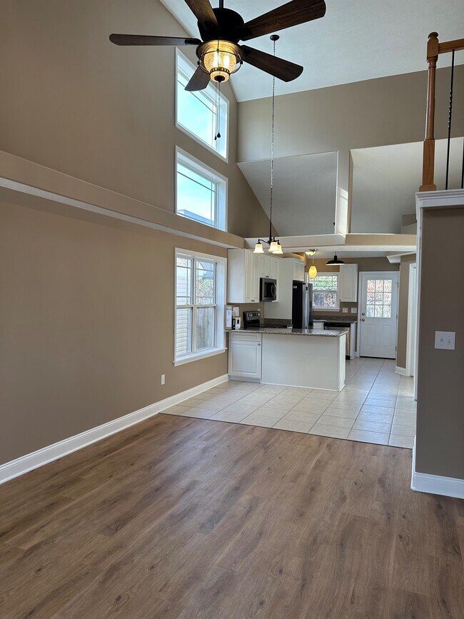 Foto del edificio - 4230 Arbor Green Way