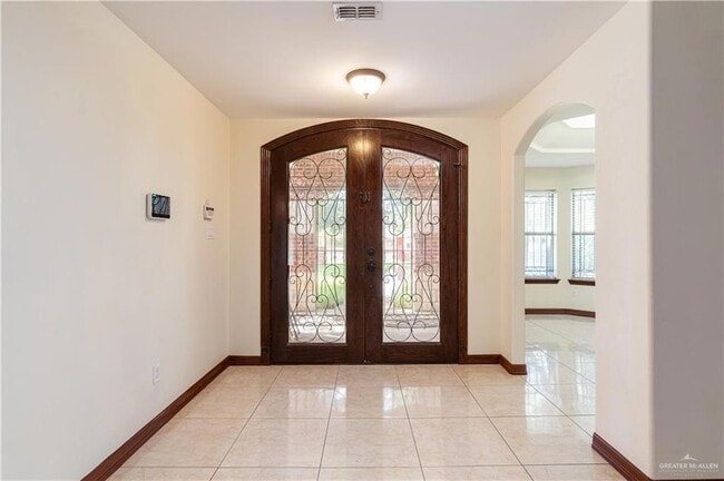 Building Photo - 1504 Marcy St