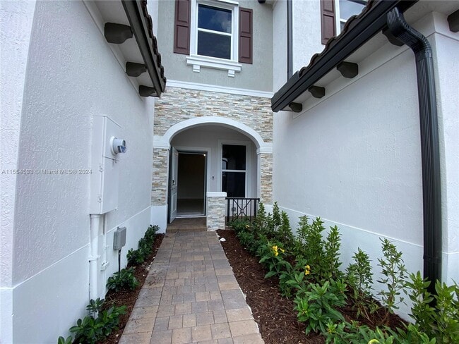 Building Photo - 2731 NW 55th Way