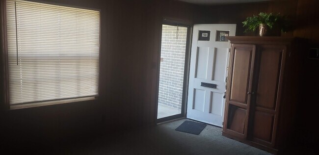 Foto del edificio - 1436 SW 44th St