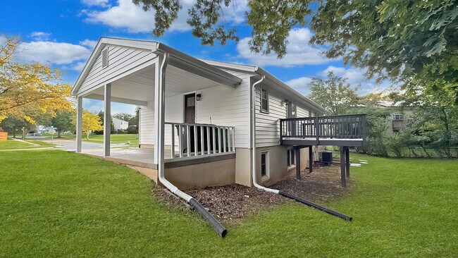 Foto del edificio - 2302 Old Fort Hills Dr