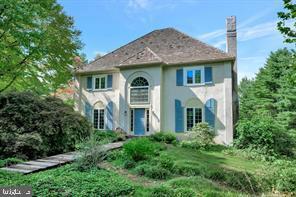 Foto del edificio - 1103 Clover Hill Dr