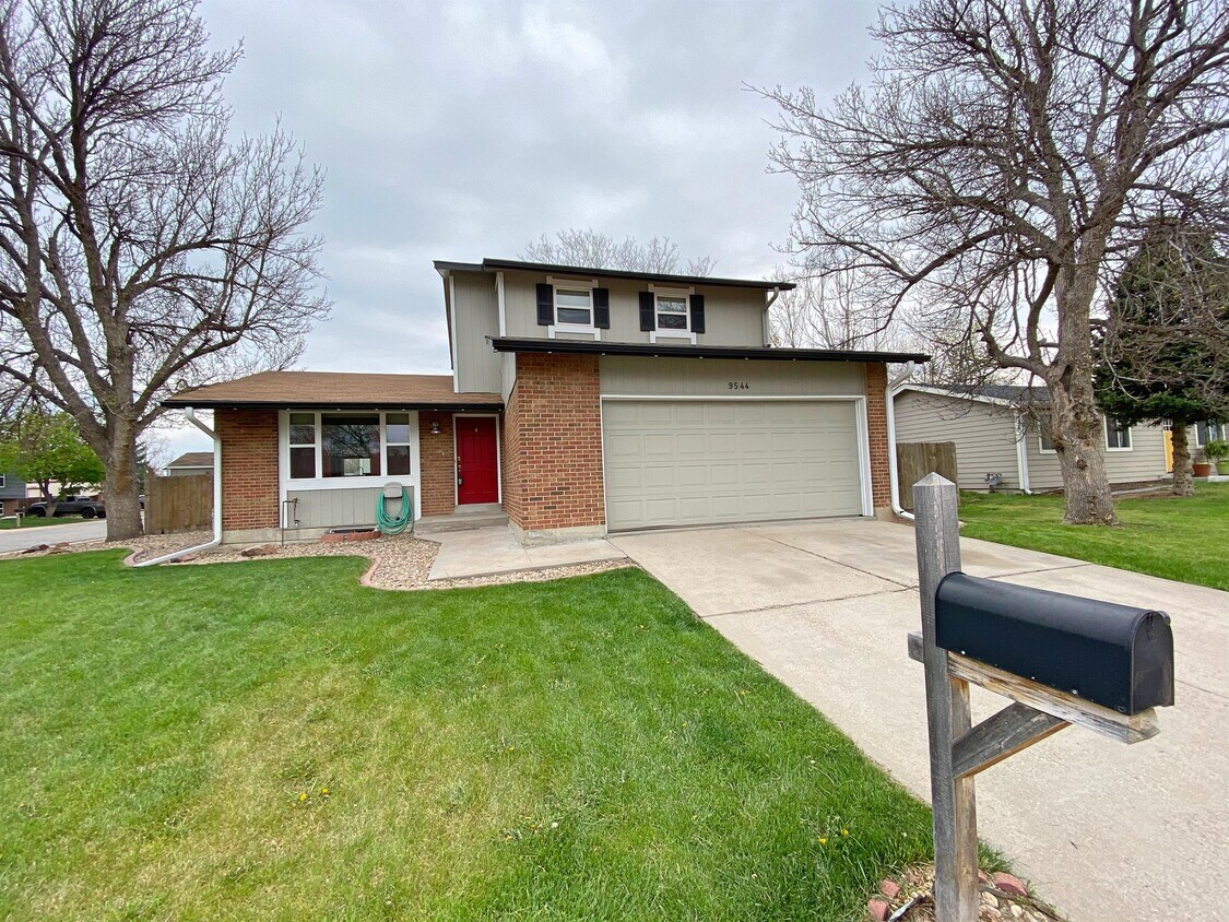 Foto principal - 9544 W 75th Way