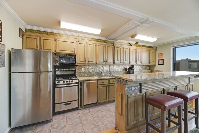 Building Photo - 1601 18th St NW