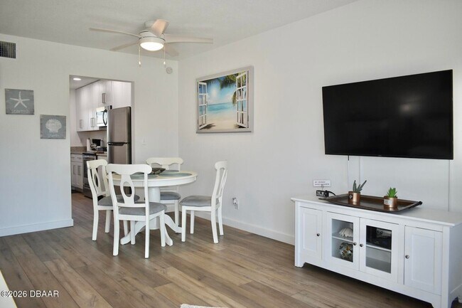 Foto del edificio - 4790 S Atlantic Ave