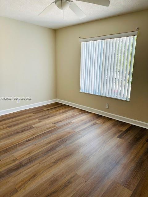 Foto del edificio - 1500 Crescent Cir