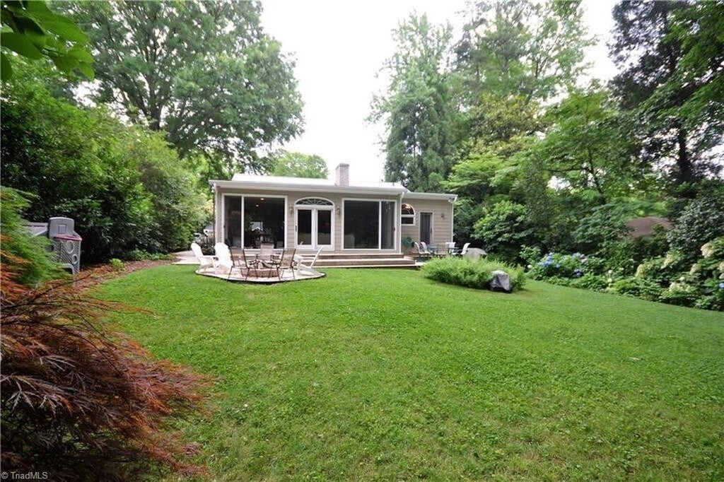 Primary Photo - Renovated Kirkwood home for rent!!