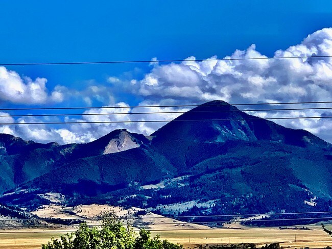 Foto del edificio - 605 North N Street