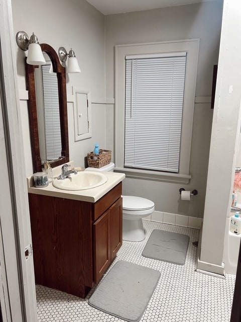 Foto del edificio - 1844 Woodland Ave