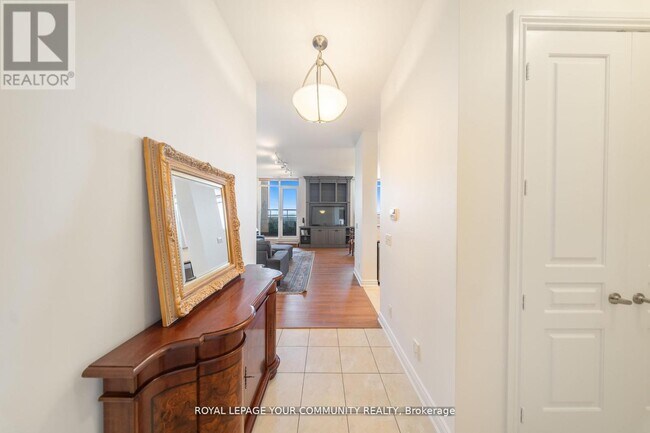 Photo du bâtiment - 9245 Jane St