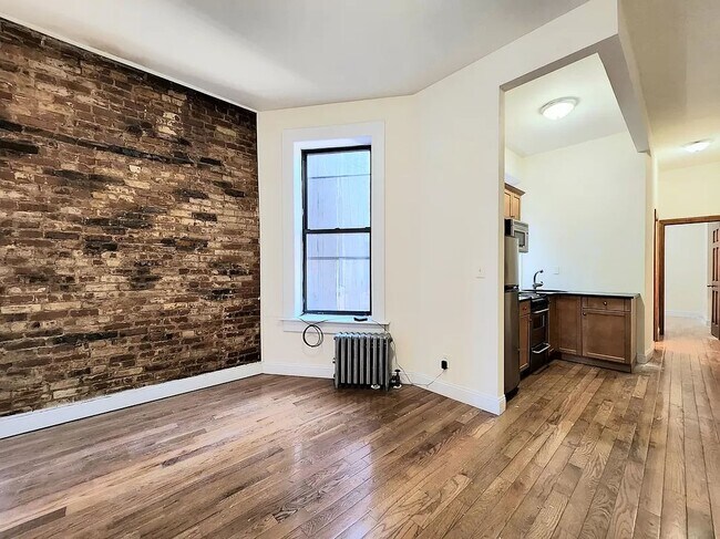 Building Photo - 254 Broome Street