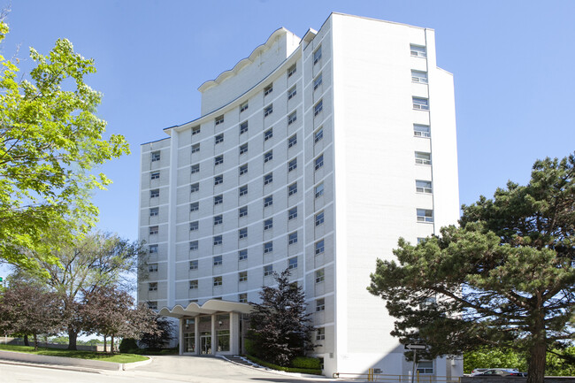 Photo du bâtiment - Harbourview Apartments