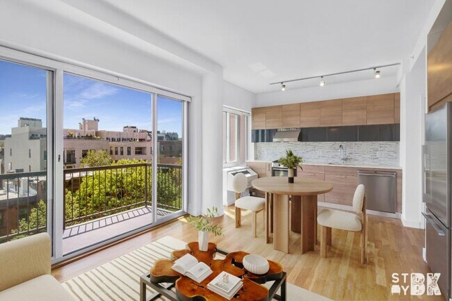 Foto del edificio - 1 bedroom in BROOKLYNBrooklyn NY 11238
