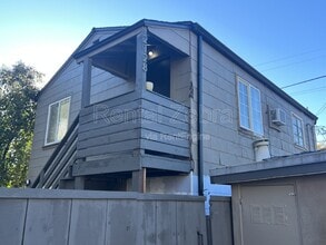 Building Photo - 2128 K St