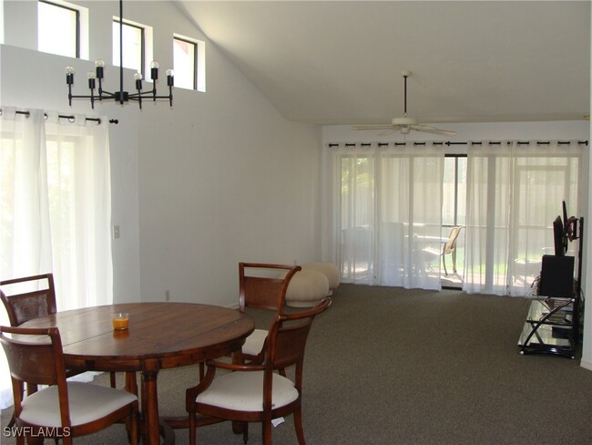 Building Photo - 857 Reef Point Cir