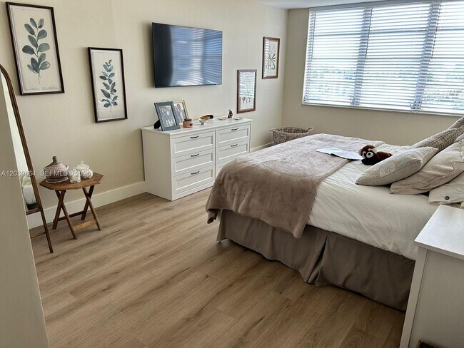 Foto del edificio - 3520 Oaks Way