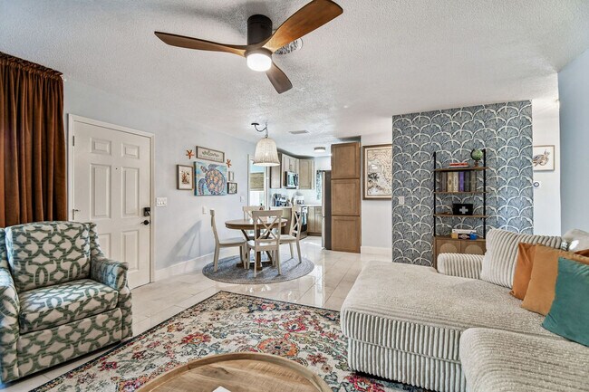 Building Photo - 11250 2nd St E