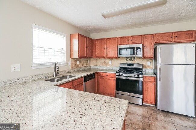 Building Photo - 415 Parkside Way