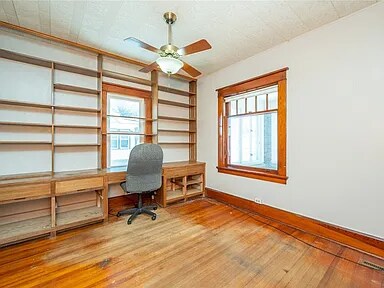 Building Photo - 602 Park Row