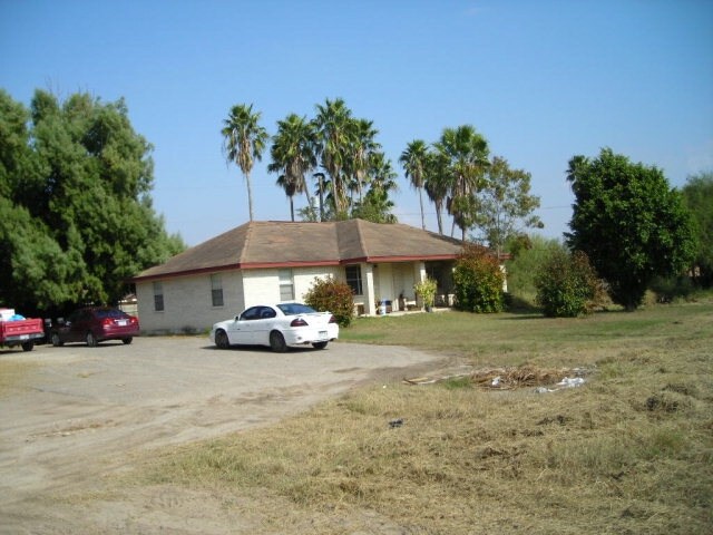 Primary Photo - 401 Vela Jackson Ave