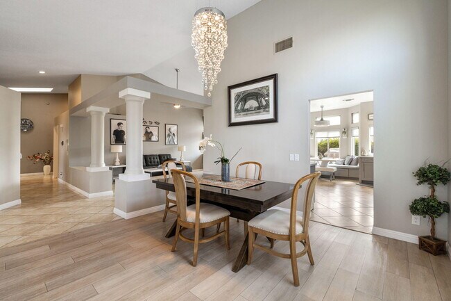 Building Photo - 406 Oakmont Dr