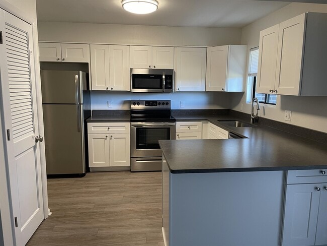 Building Photo - 158 Harvest Dr