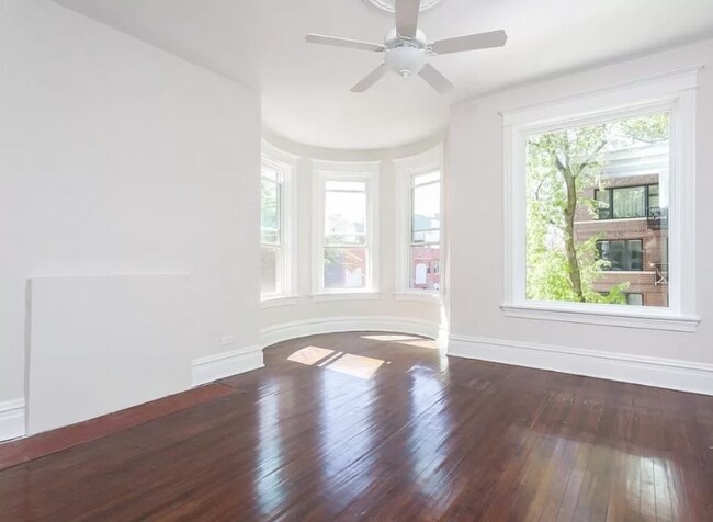 Foto del edificio - 901 N Fairfield Ave